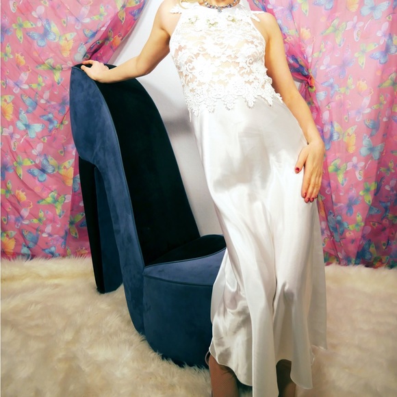 Pauline's Trousseau White Nightgown
Size Small/ Medium Circa 1980s - Picture 4 of 9